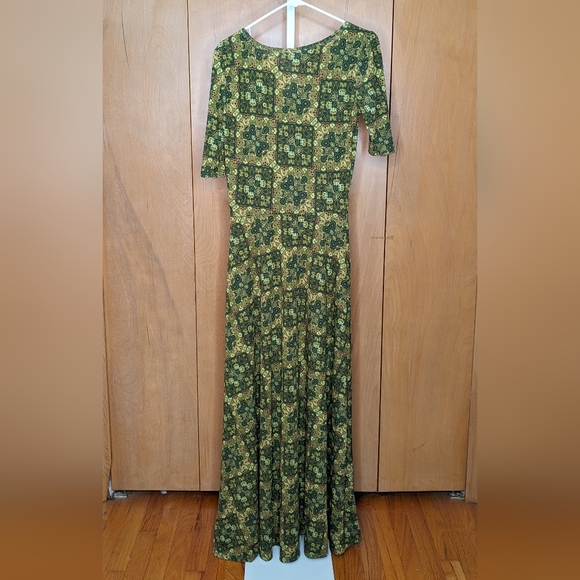 LuLaRoe 70s Themed Green Geometric Ana Maxi Dress Medium NWOT - Picture 7 of 7
